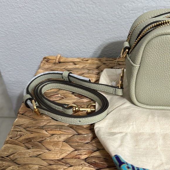 Tory Burch Mint Perry Bomb Mini Bag Crossbody with Embossed Logo - Picture 5 of 9